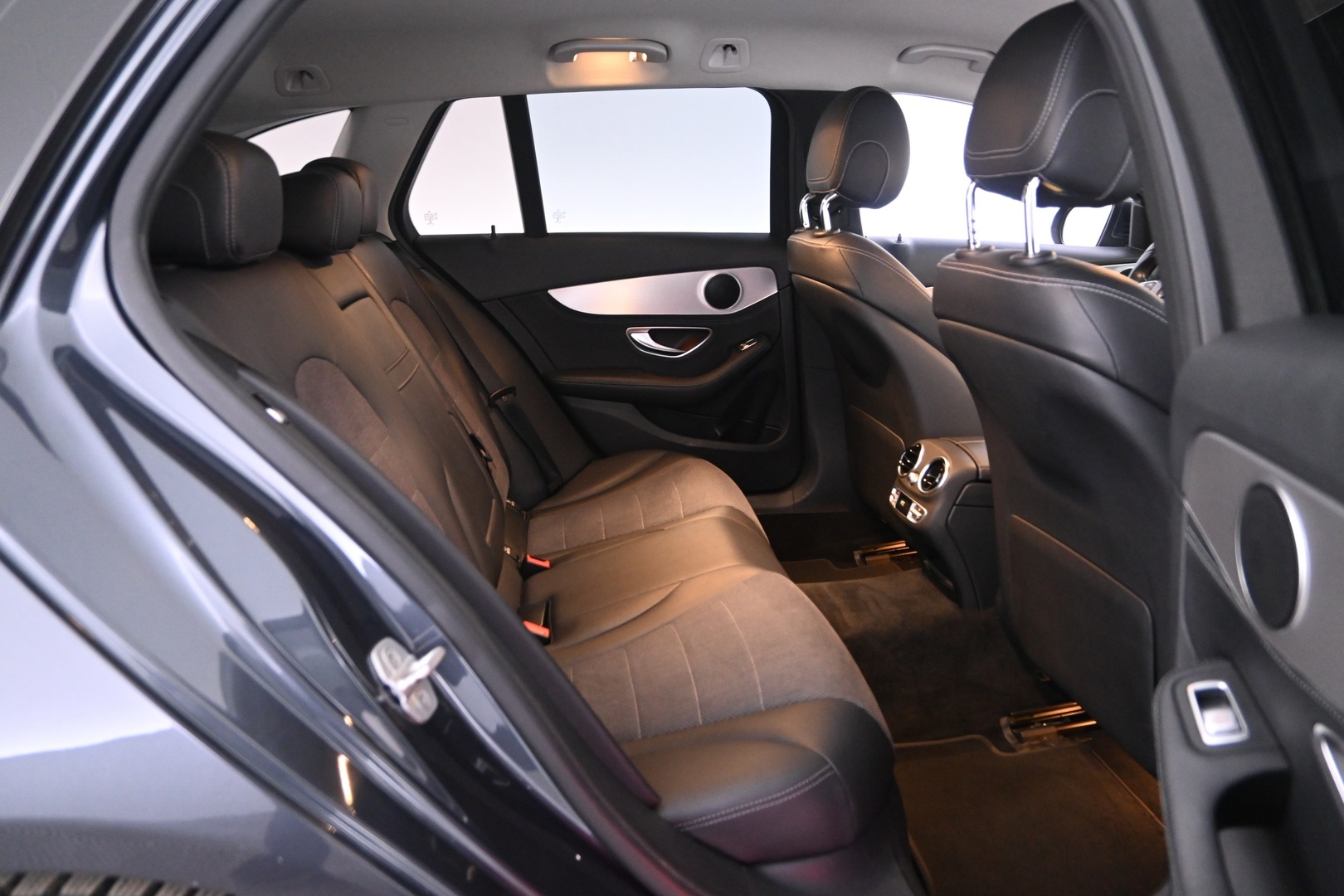 MERCEDES-BENZ C 2015