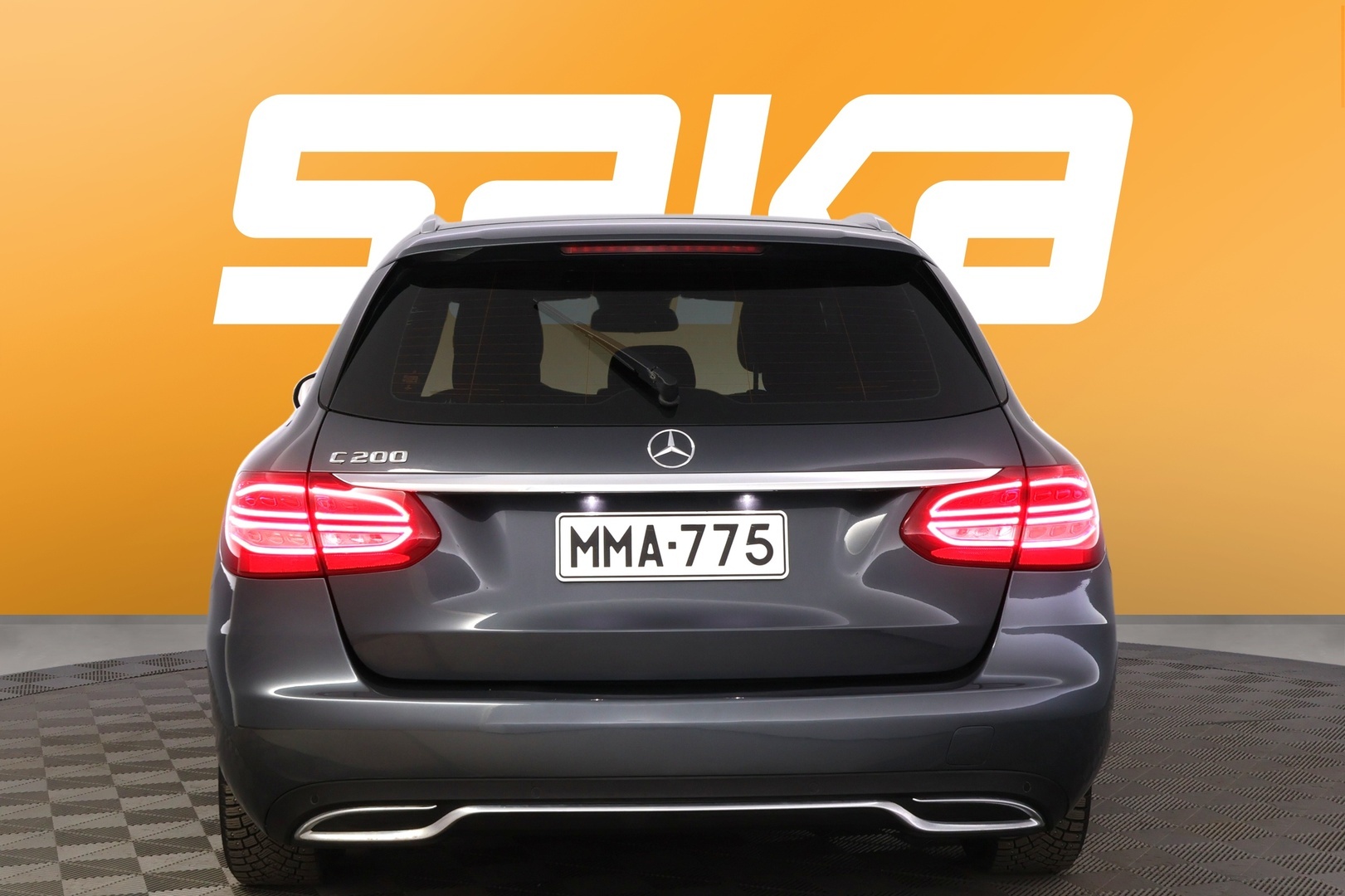 MERCEDES-BENZ C 2015