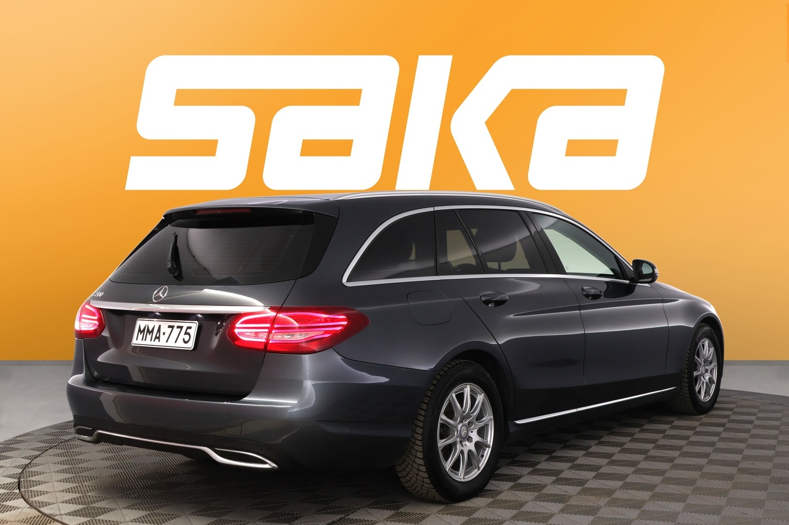 MERCEDES-BENZ C 2015