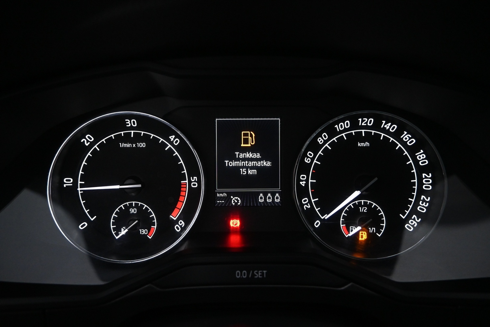 SKODA Superb 2016