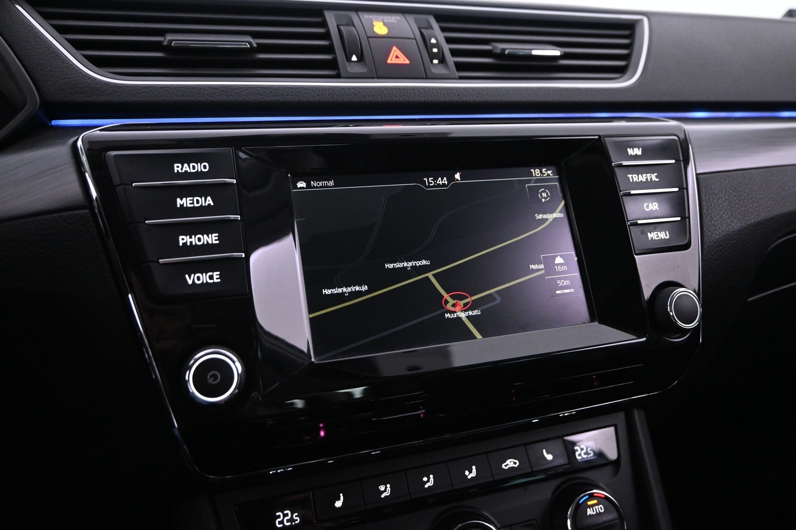SKODA Superb 2016