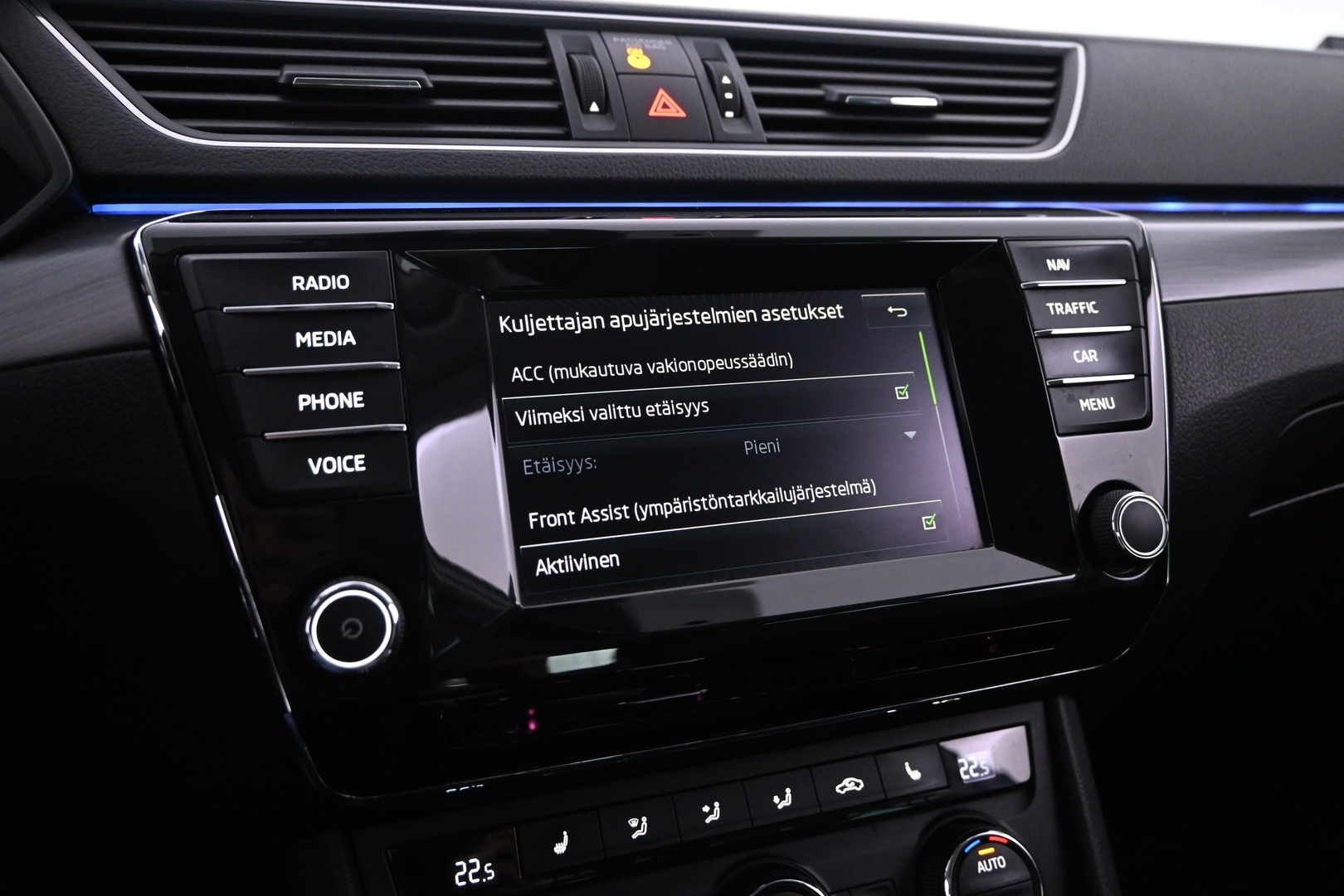 SKODA Superb 2016