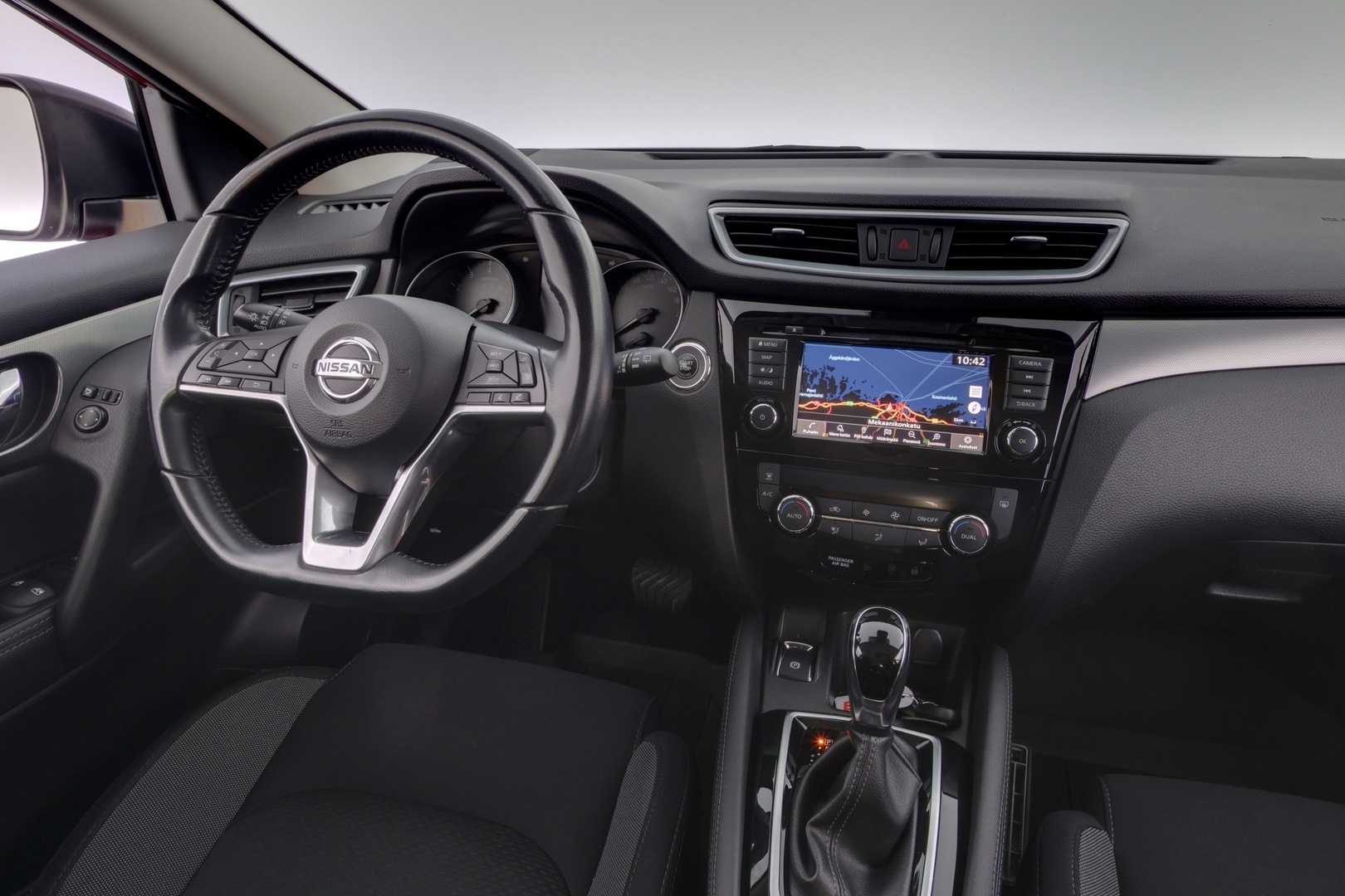 NISSAN Qashqai 2019