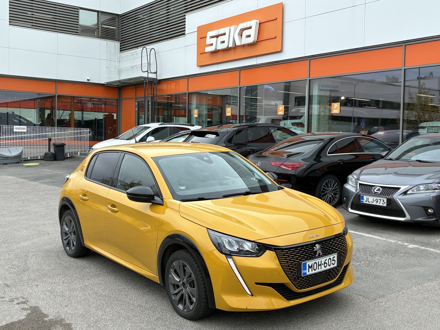 PEUGEOT e-208 2022