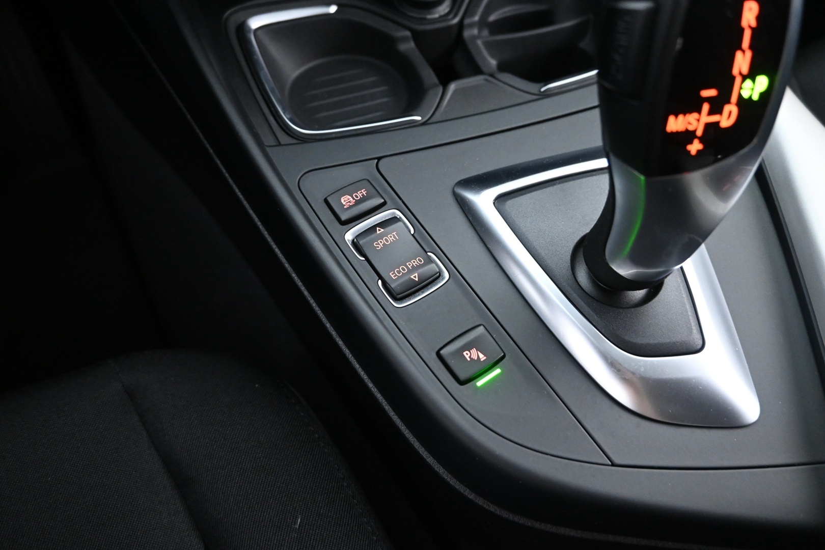BMW 118 2016