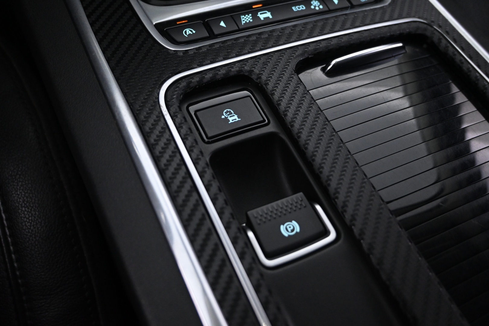 MERCEDES-BENZ GLC 2022