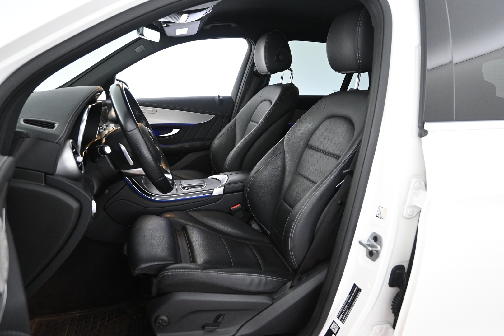 MERCEDES-BENZ GLC 2022