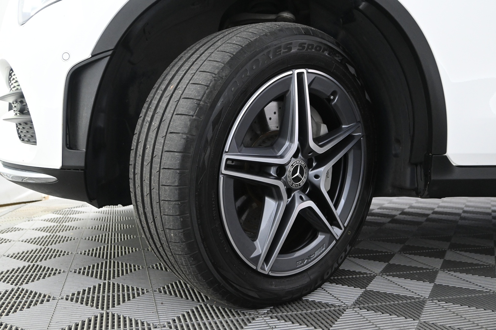 MERCEDES-BENZ GLC 2022