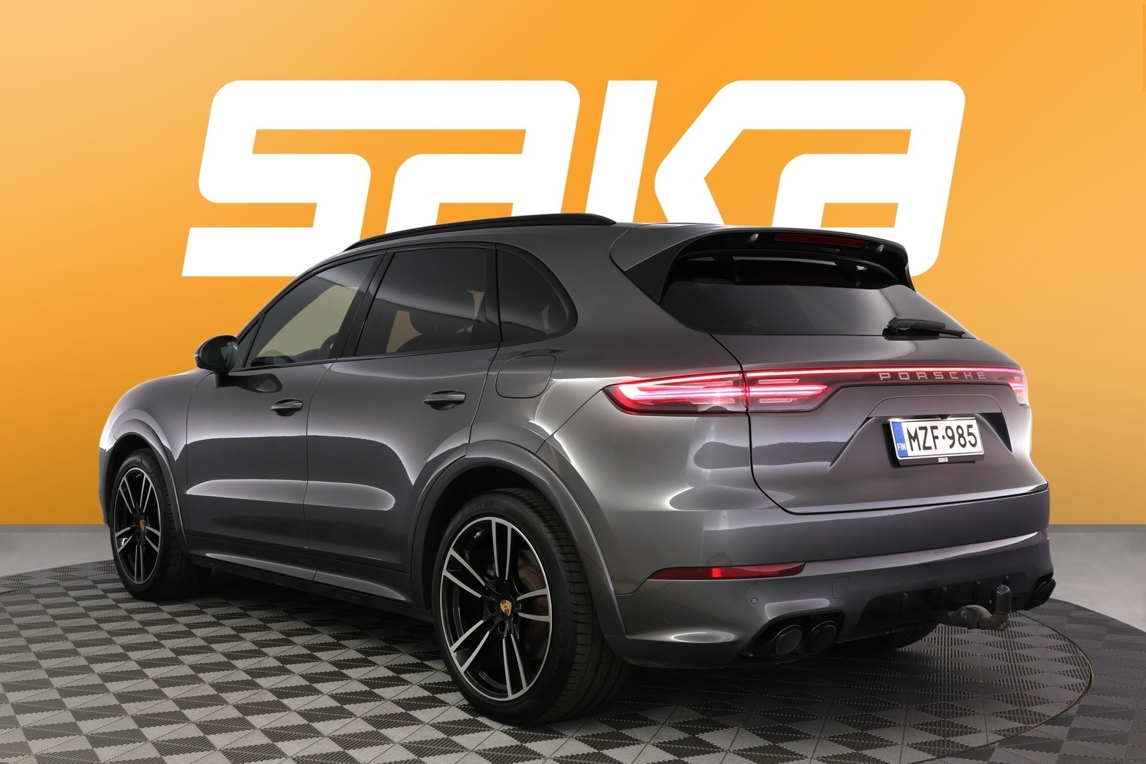 PORSCHE Cayenne 2020