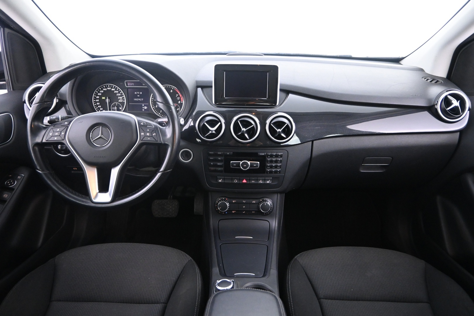 MERCEDES-BENZ B 2012