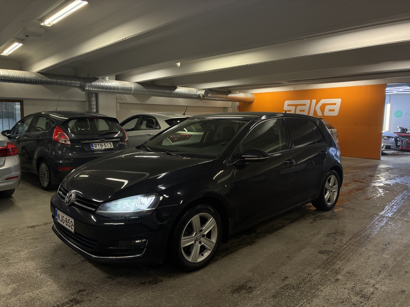 VOLKSWAGEN Golf 2013