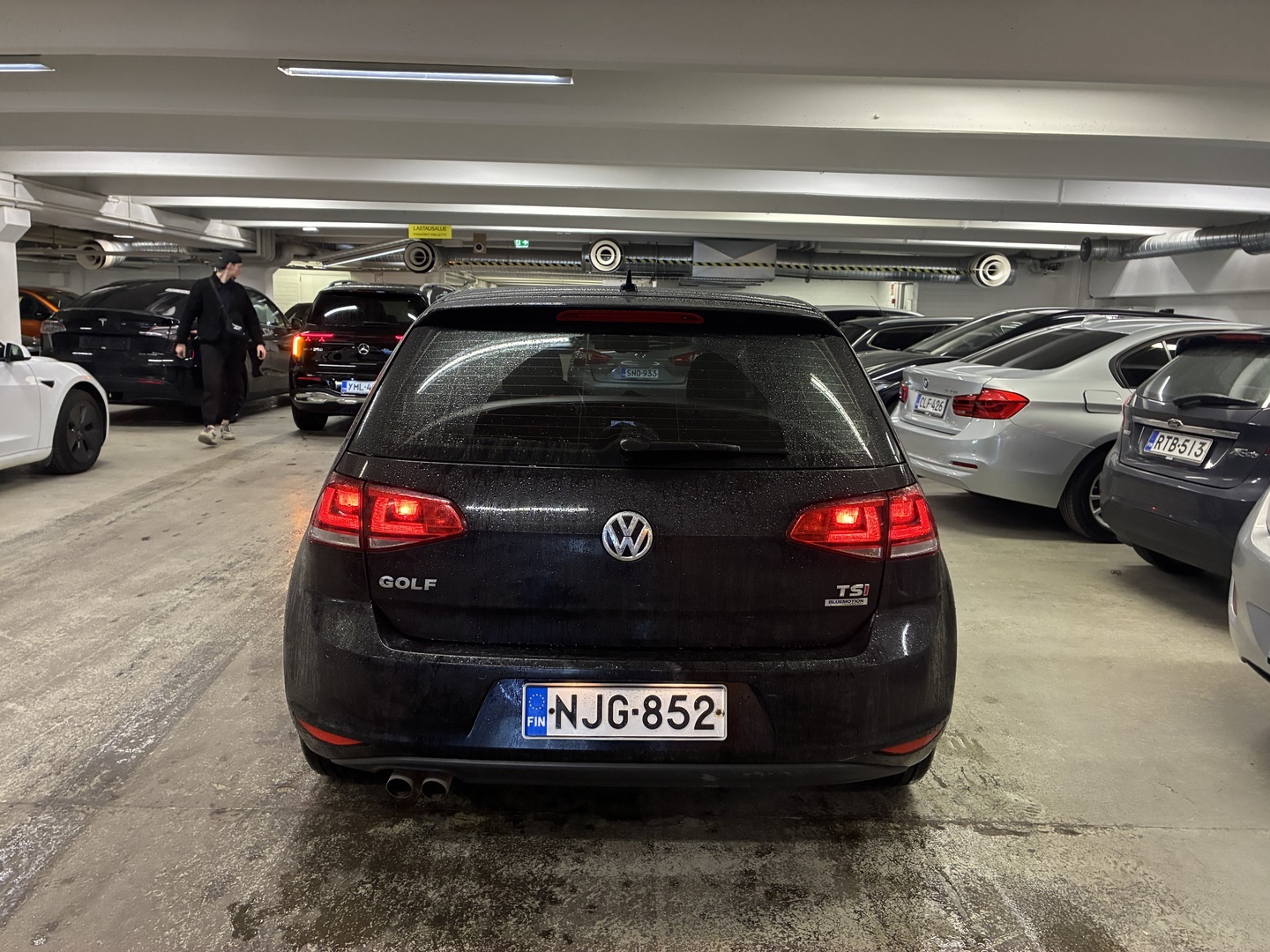 VOLKSWAGEN Golf 2013