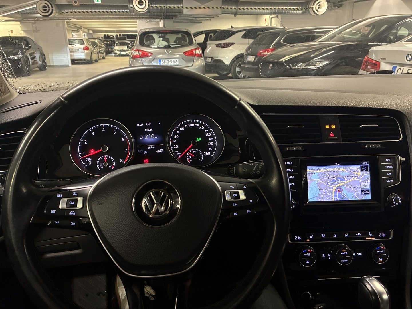 VOLKSWAGEN Golf 2013