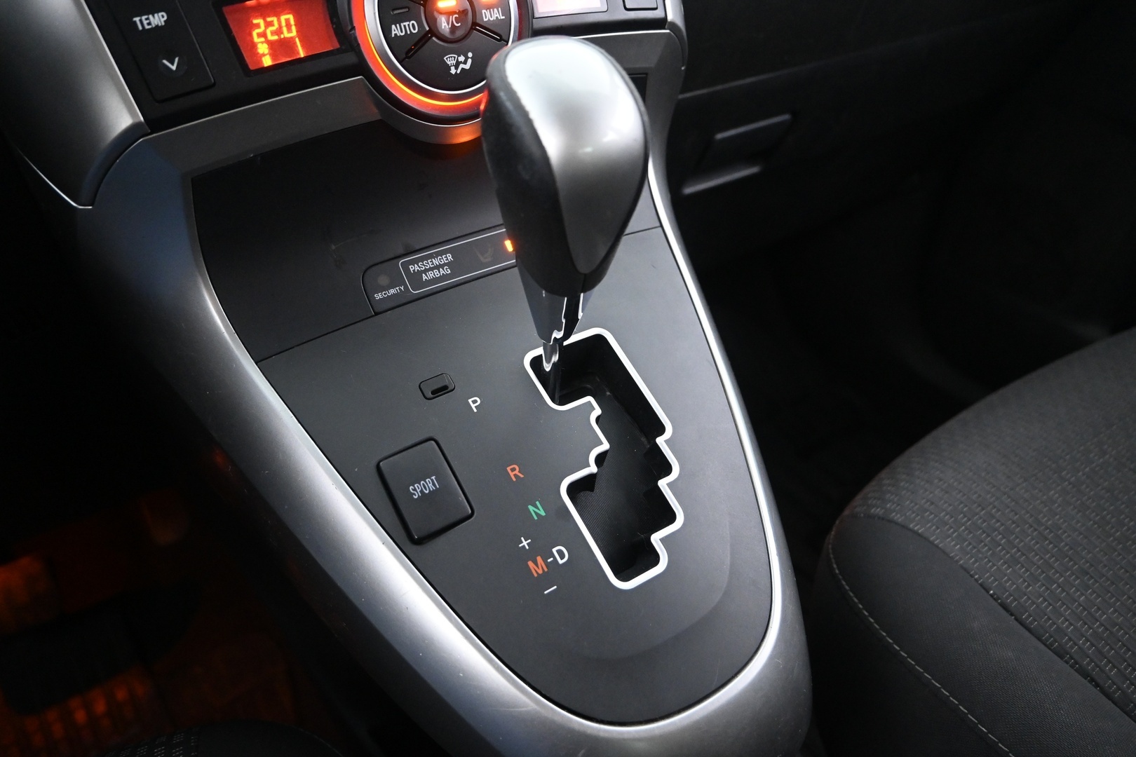 TOYOTA Verso 2014