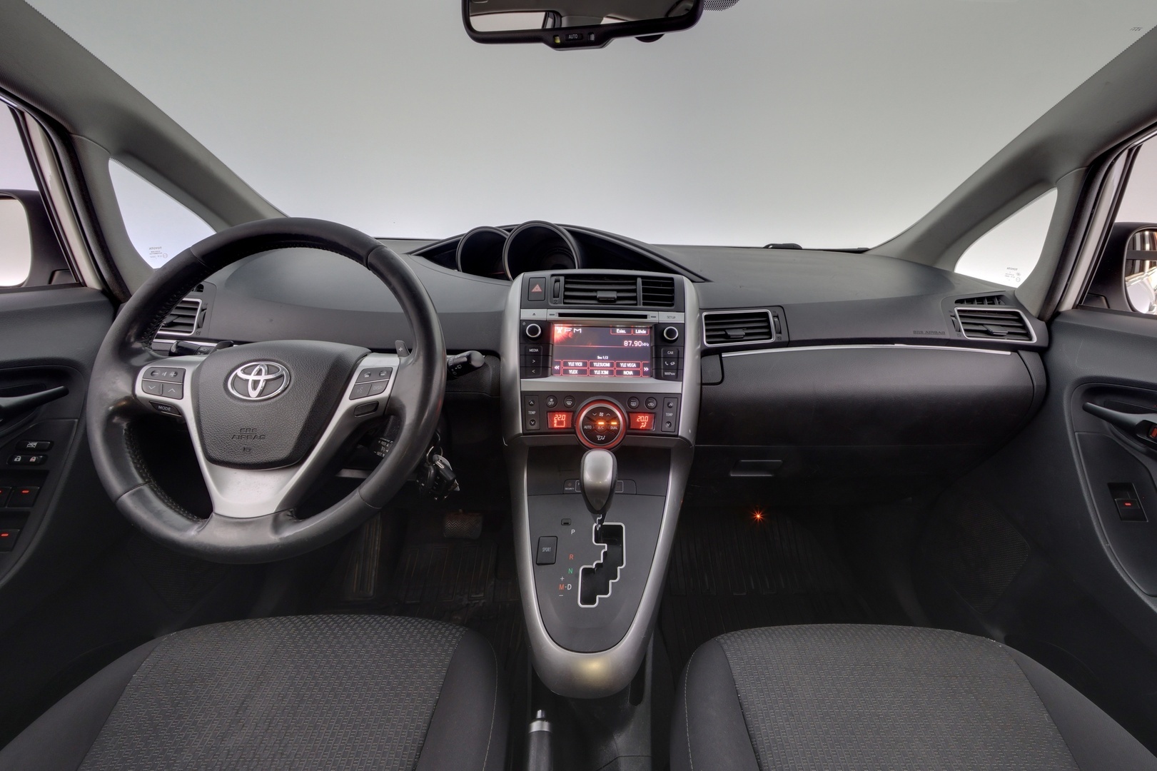 TOYOTA Verso 2014