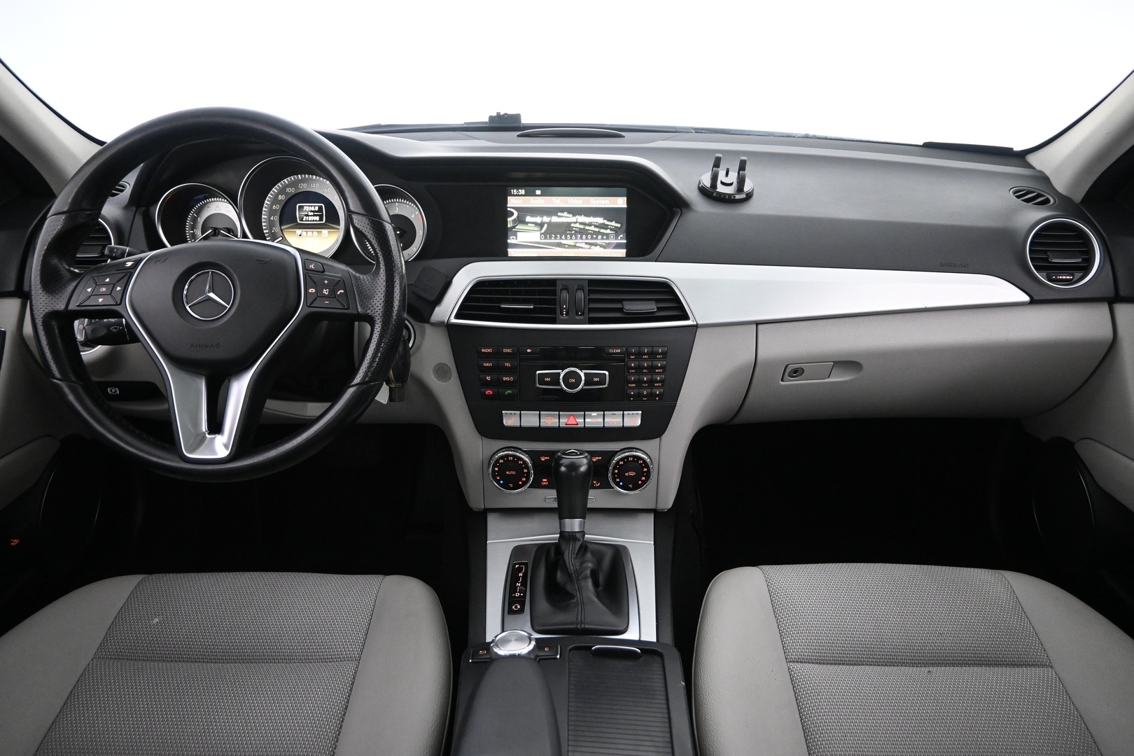 MERCEDES-BENZ C 2012