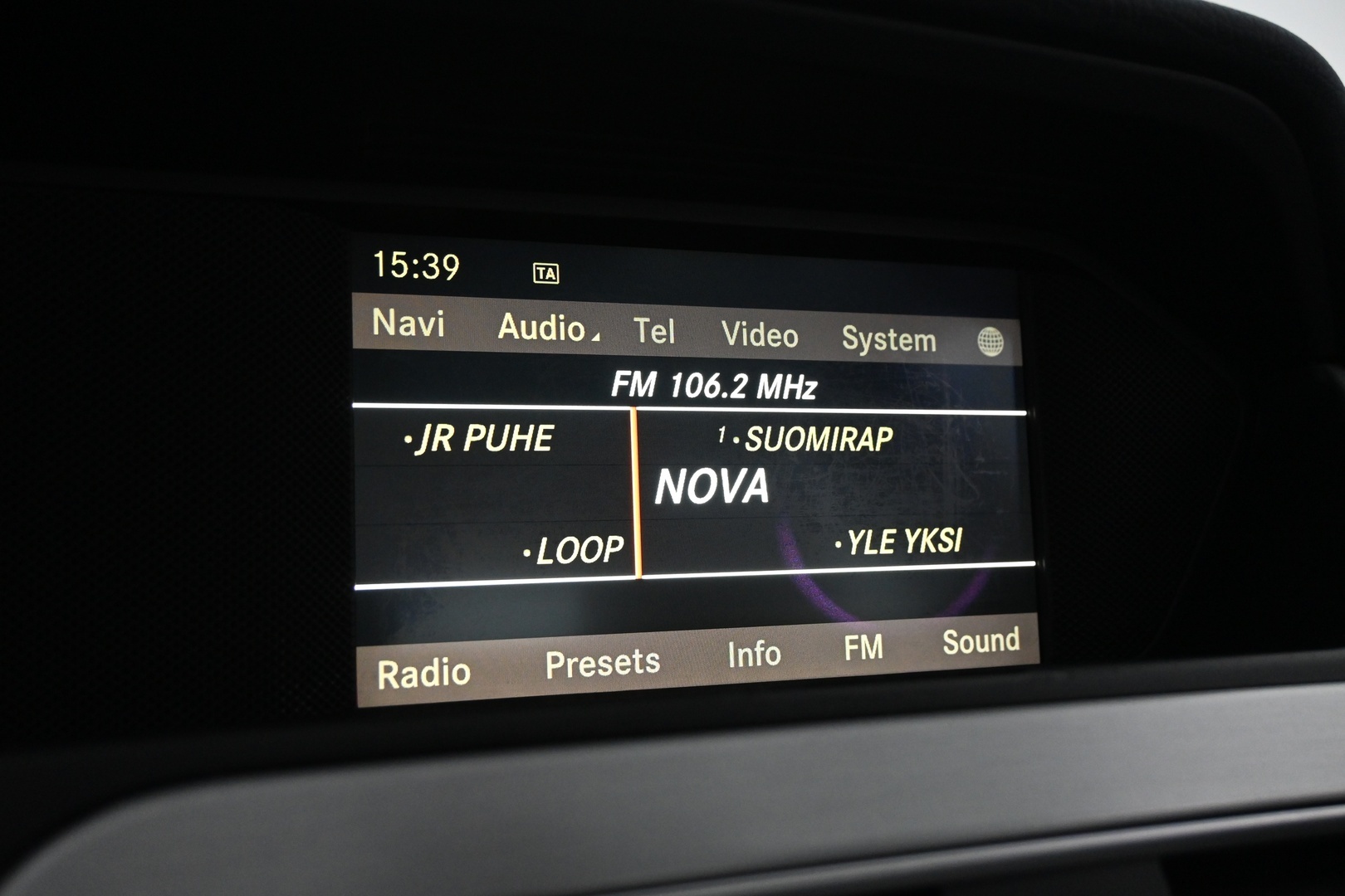 MERCEDES-BENZ C 2012