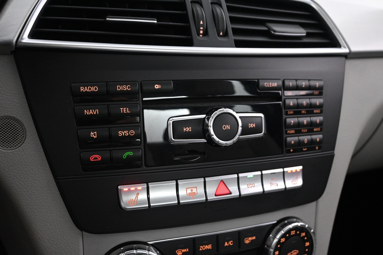 MERCEDES-BENZ C 2012