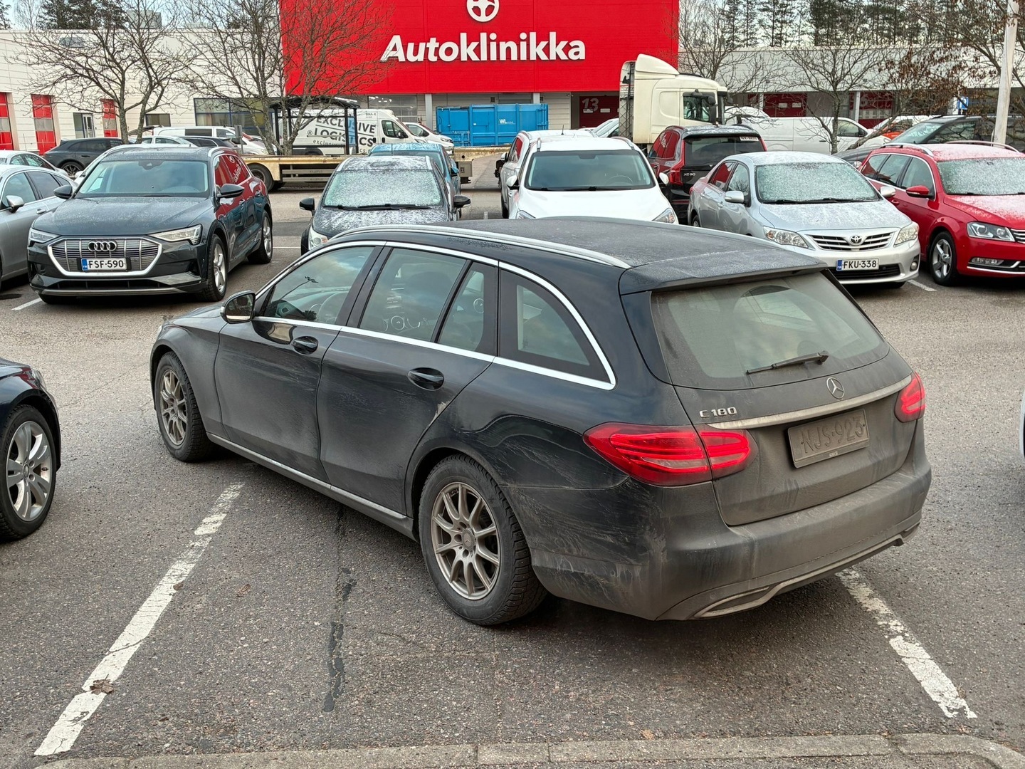 MERCEDES-BENZ C 2015