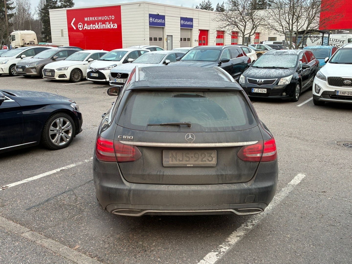 MERCEDES-BENZ C 2015