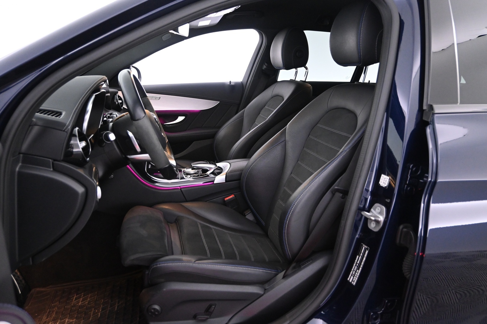 MERCEDES-BENZ C 2021