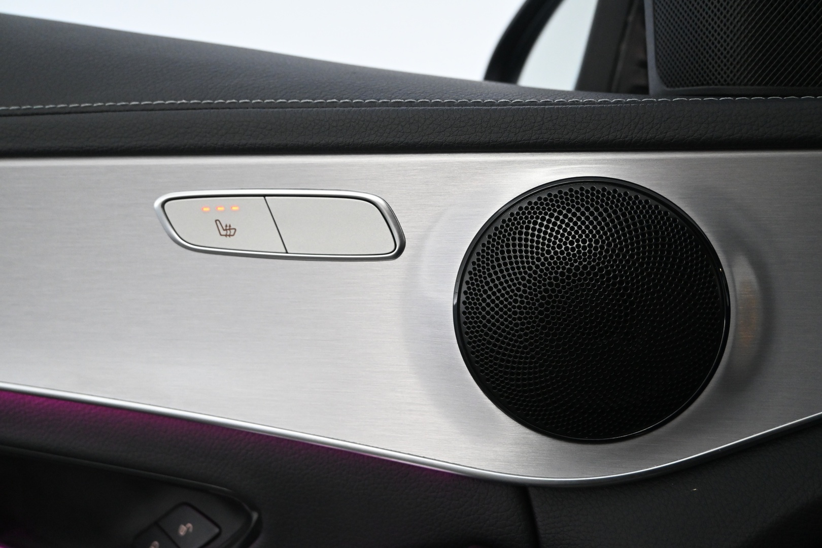 MERCEDES-BENZ C 2021