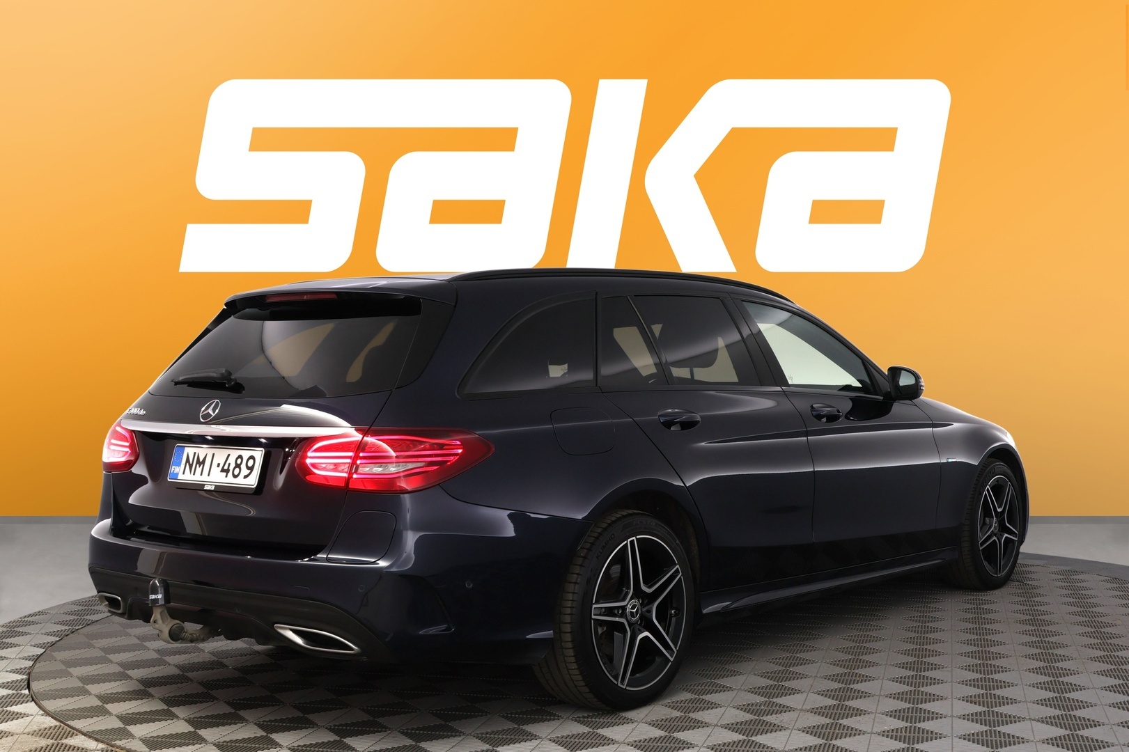 MERCEDES-BENZ C 2021