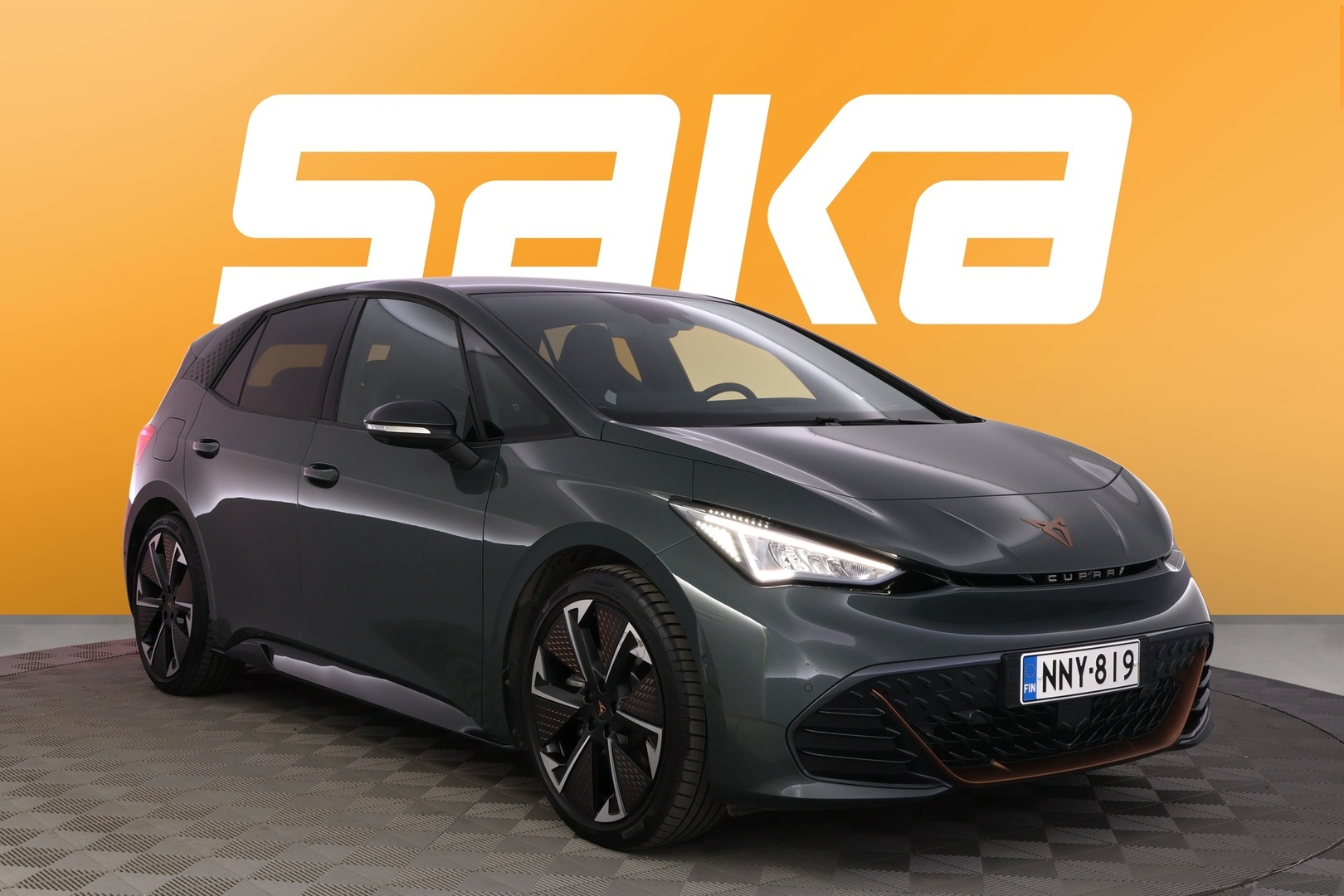 CUPRA Born 2025