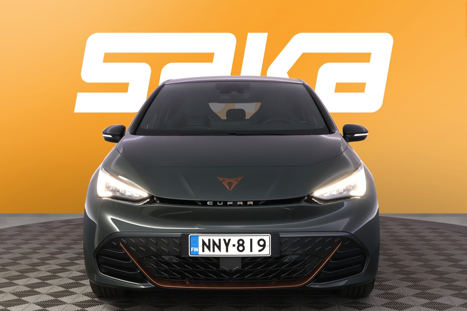 CUPRA Born 2025