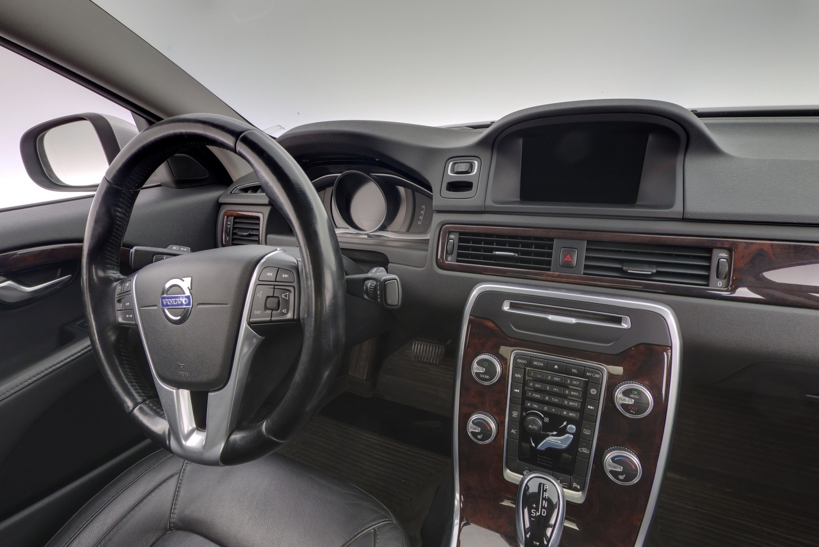 VOLVO S80 2015