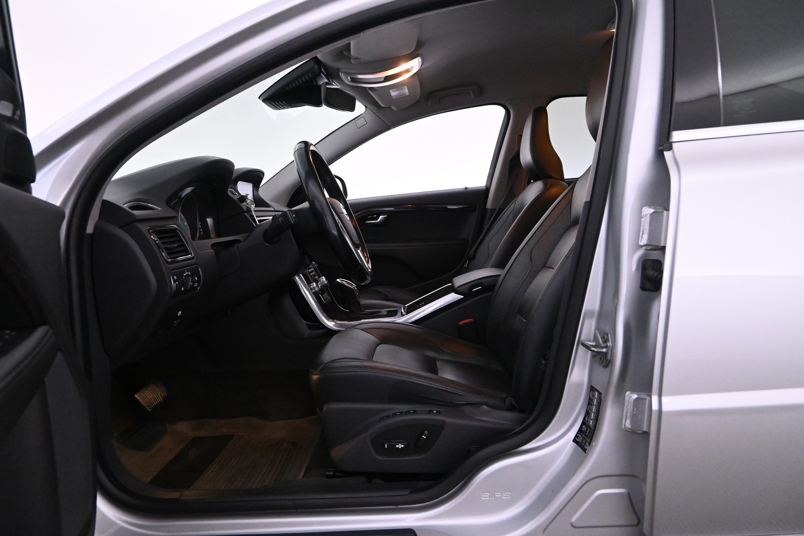 VOLVO S80 2015