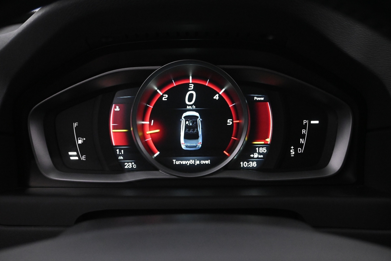 VOLVO S80 2015
