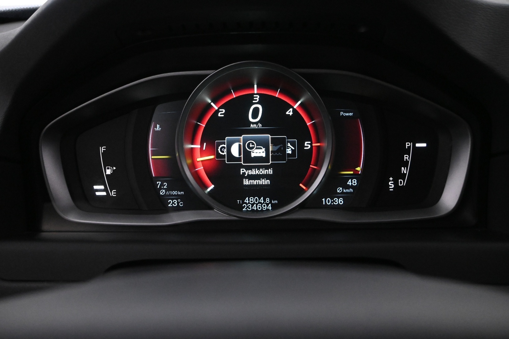 VOLVO S80 2015