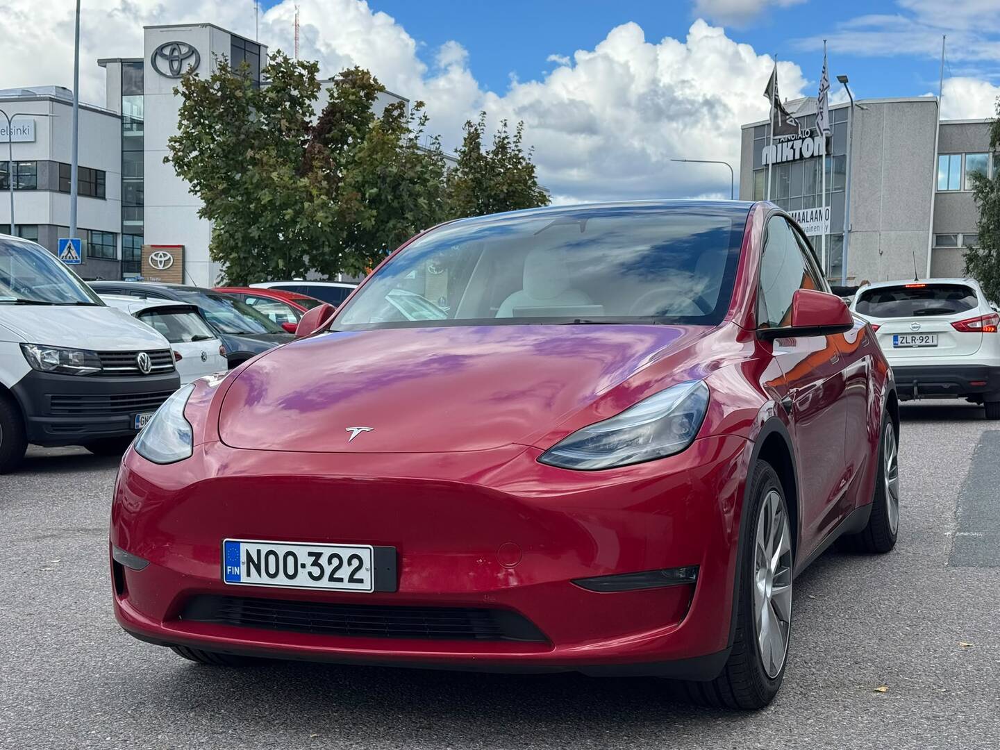 TESLA Model Y 2023