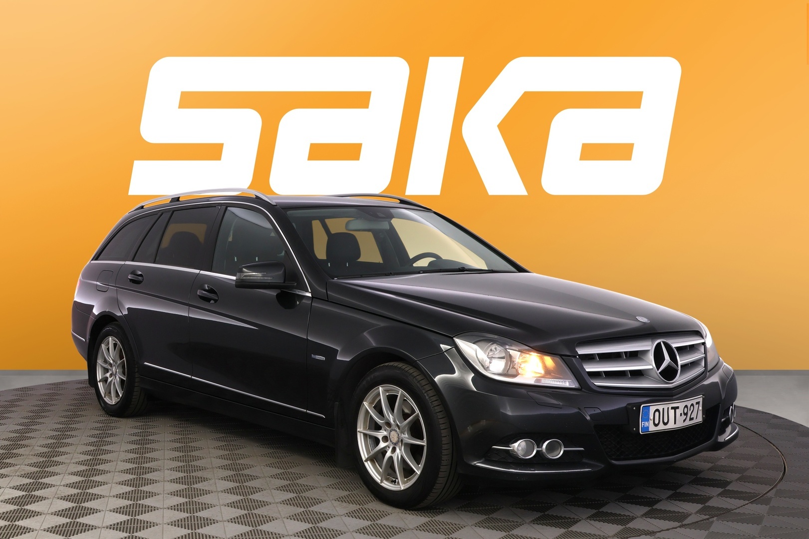 MERCEDES-BENZ C 2012