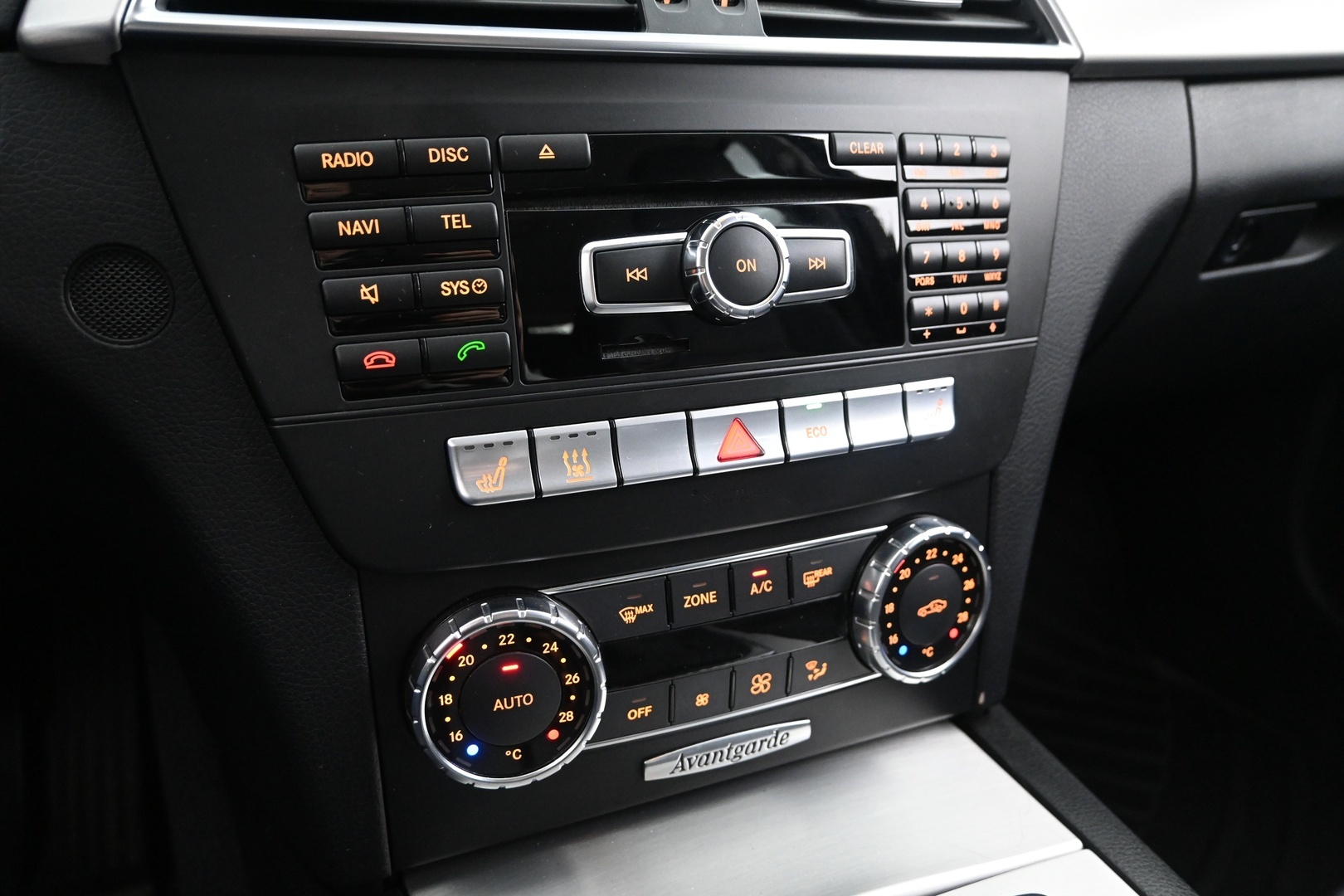 MERCEDES-BENZ C 2012
