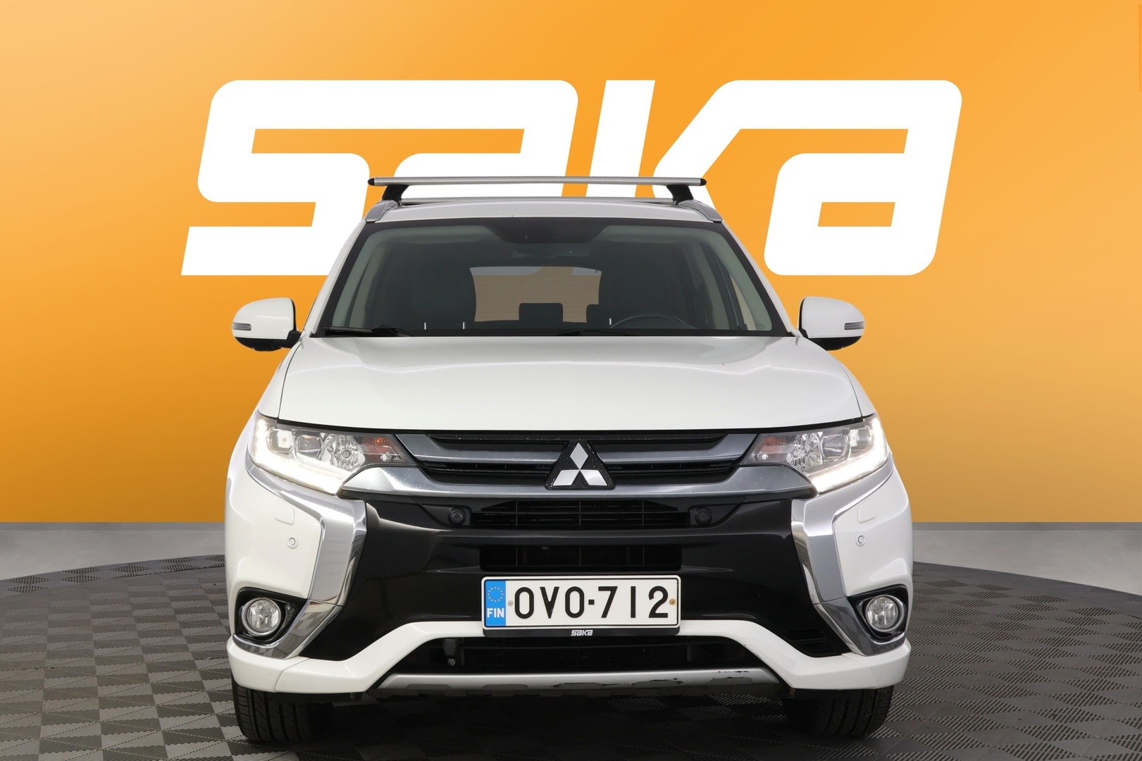 MITSUBISHI Outlander PHEV 2016