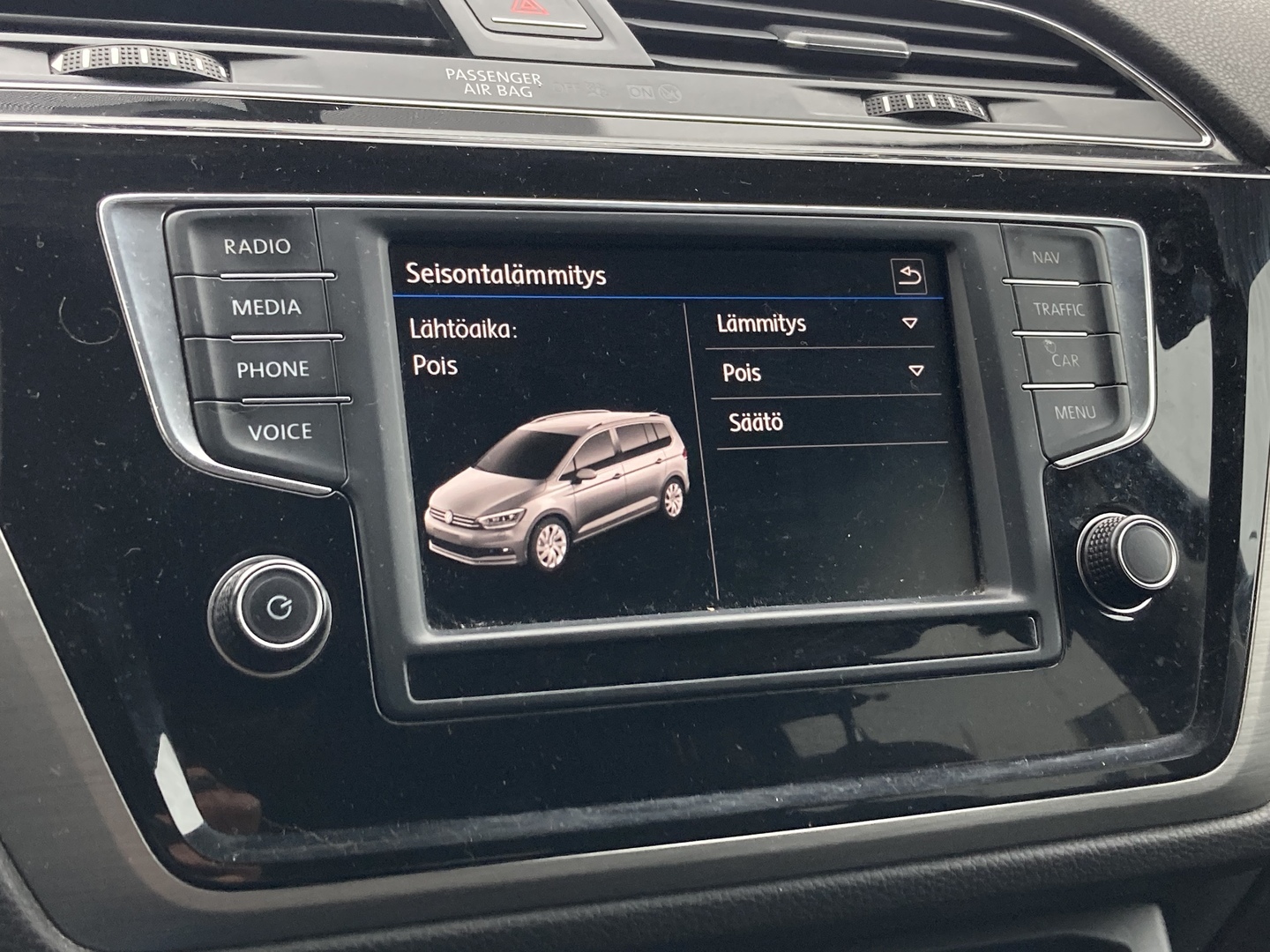 VOLKSWAGEN Touran 2017