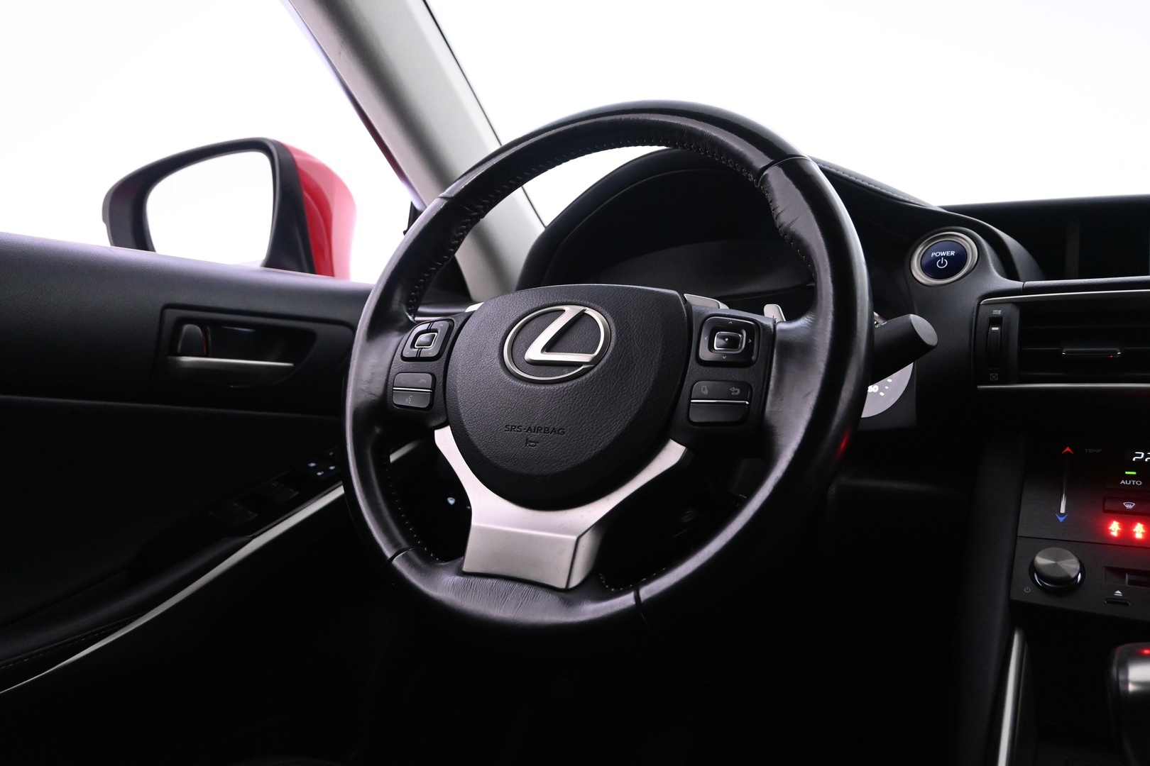 LEXUS IS 2017