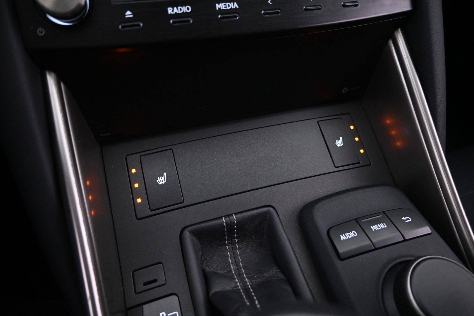 LEXUS IS 2017