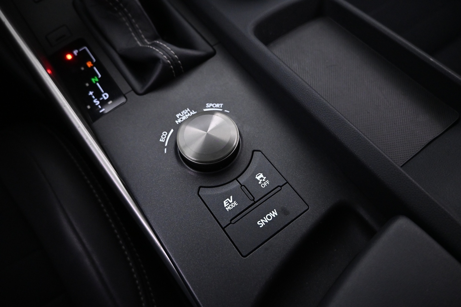 LEXUS IS 2017