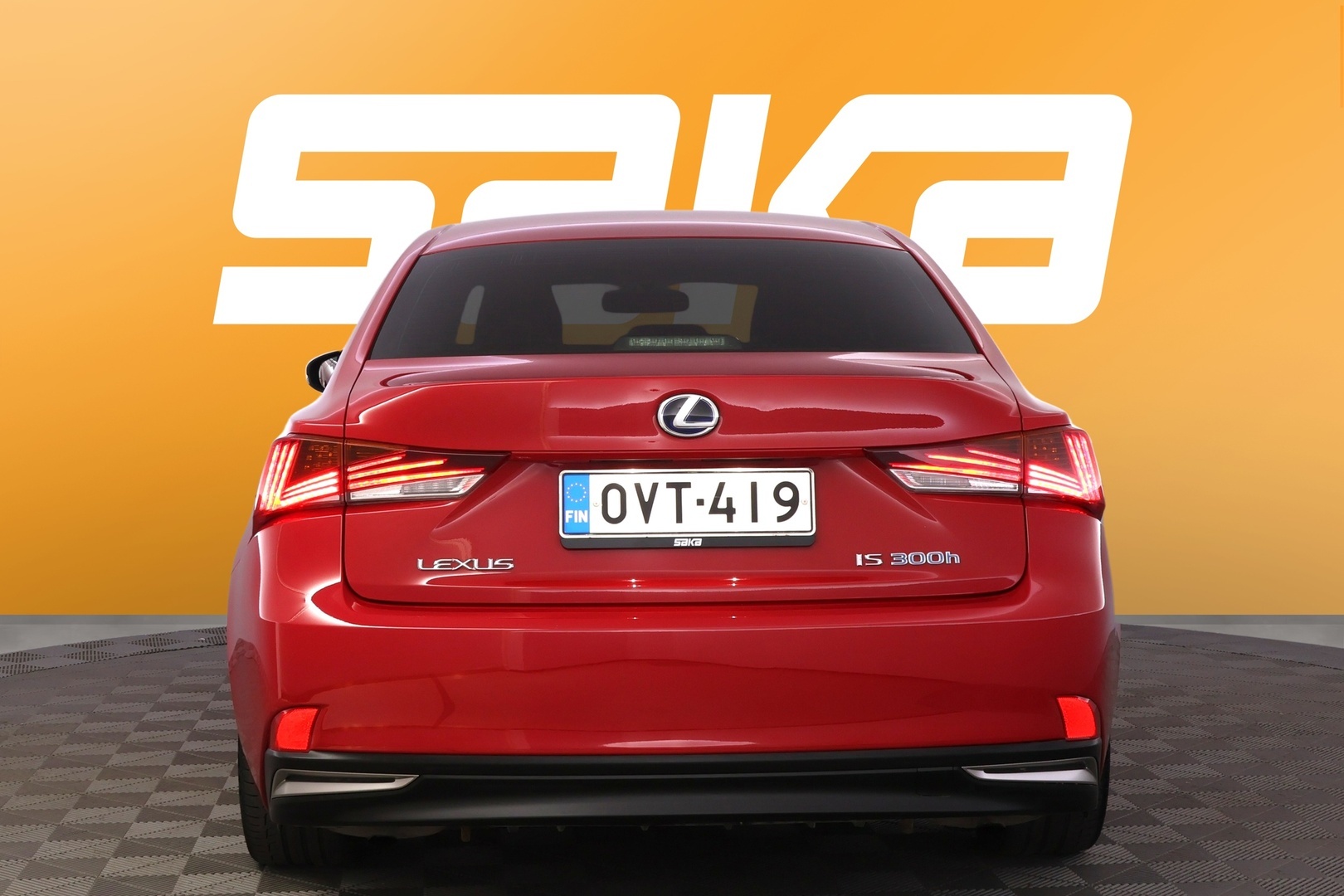 LEXUS IS 2017