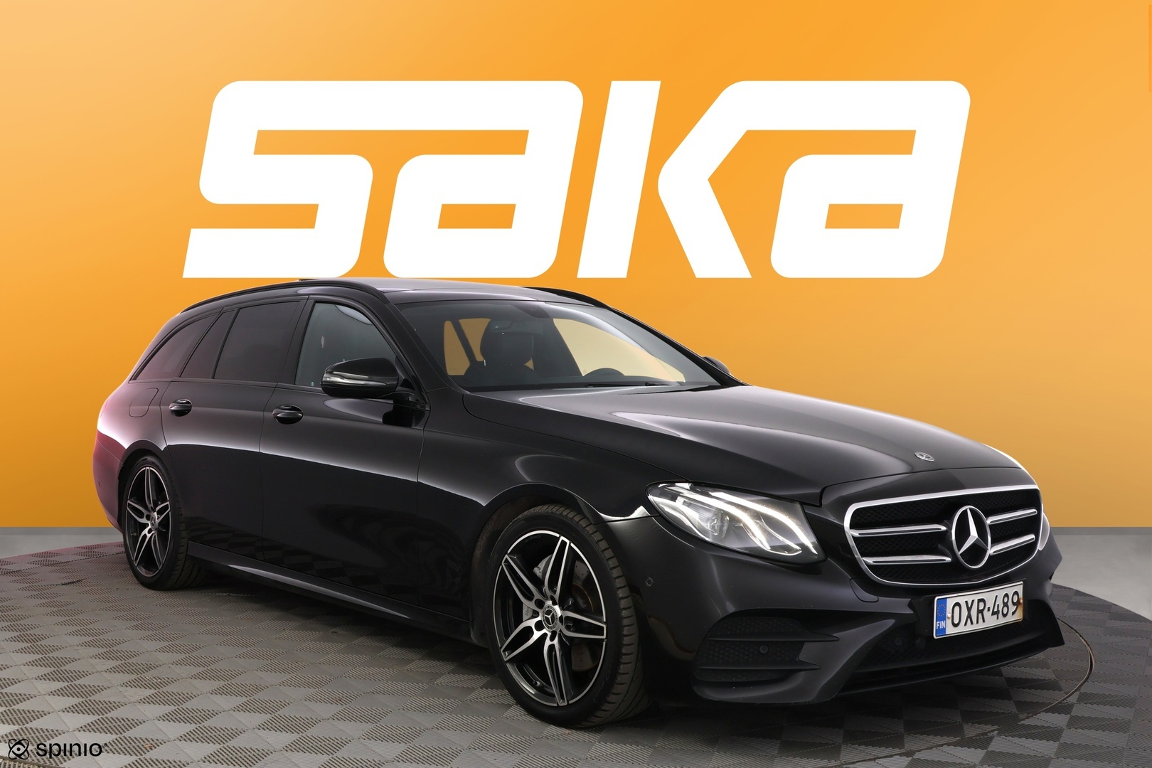 MERCEDES-BENZ E 2018