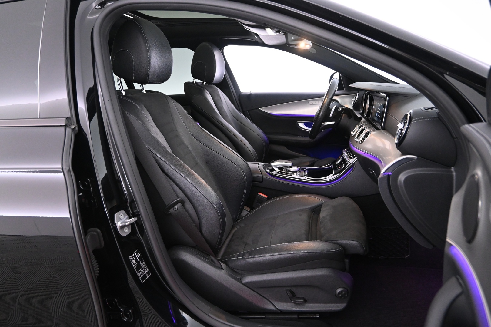 MERCEDES-BENZ E 2018