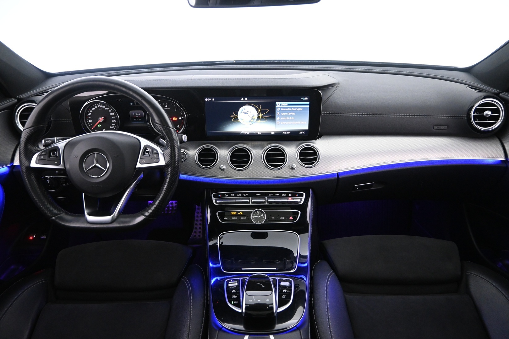 MERCEDES-BENZ E 2018