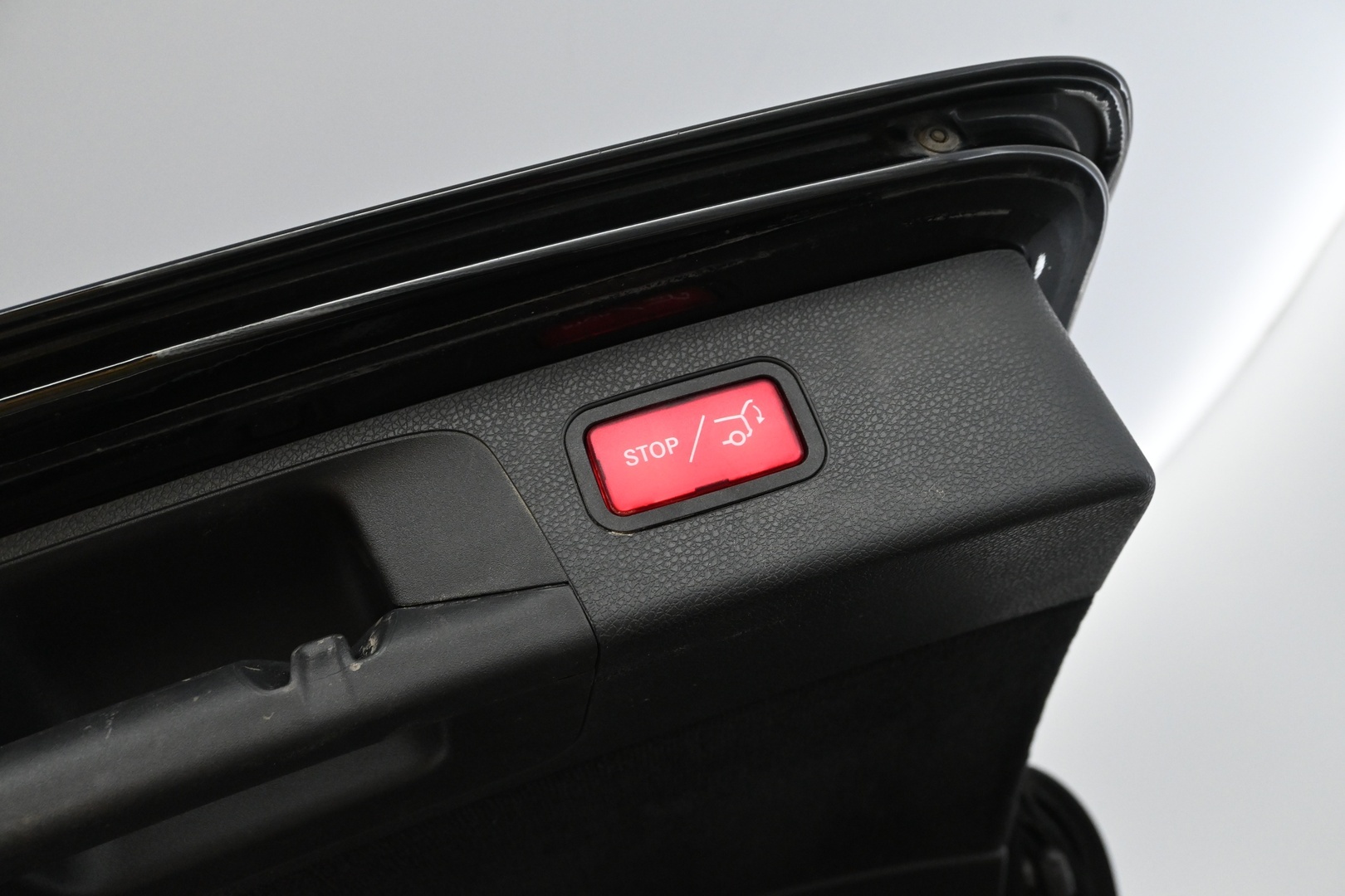 MERCEDES-BENZ E 2018