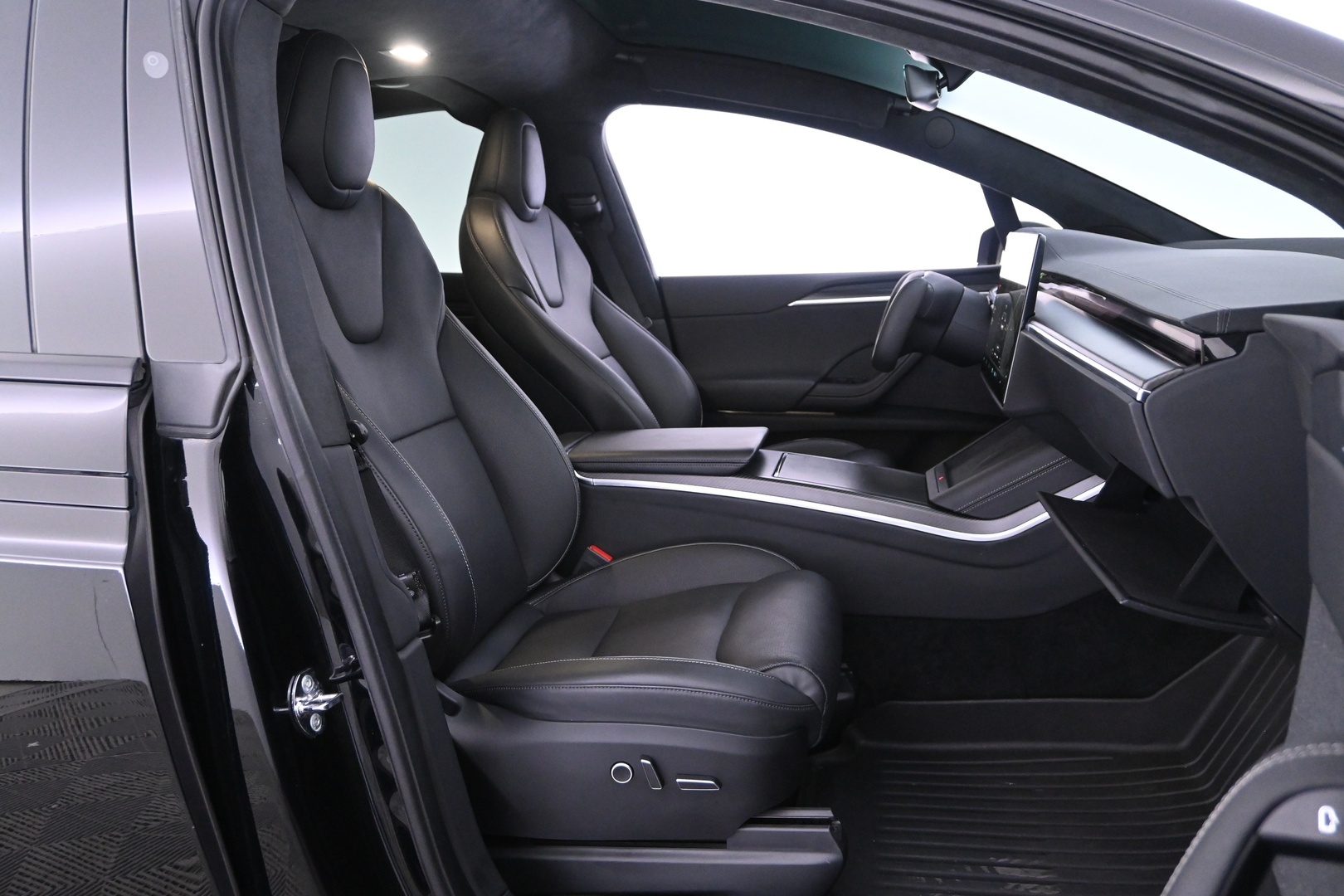 TESLA Model X 2023