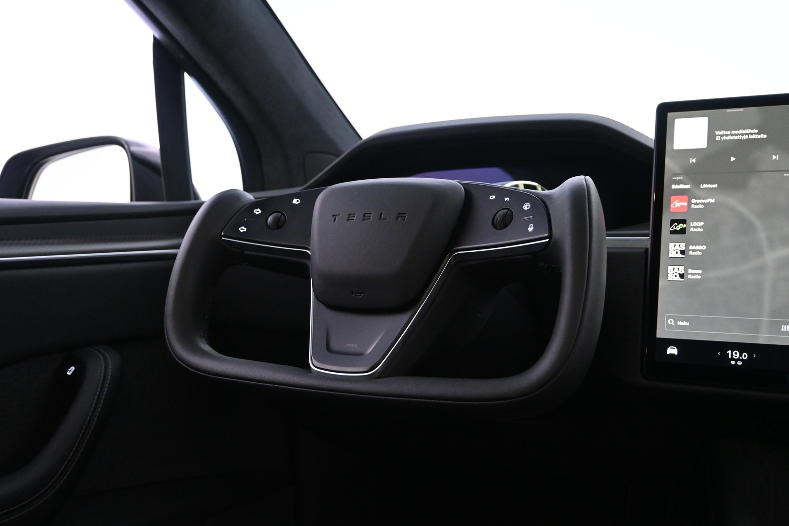 TESLA Model X 2023