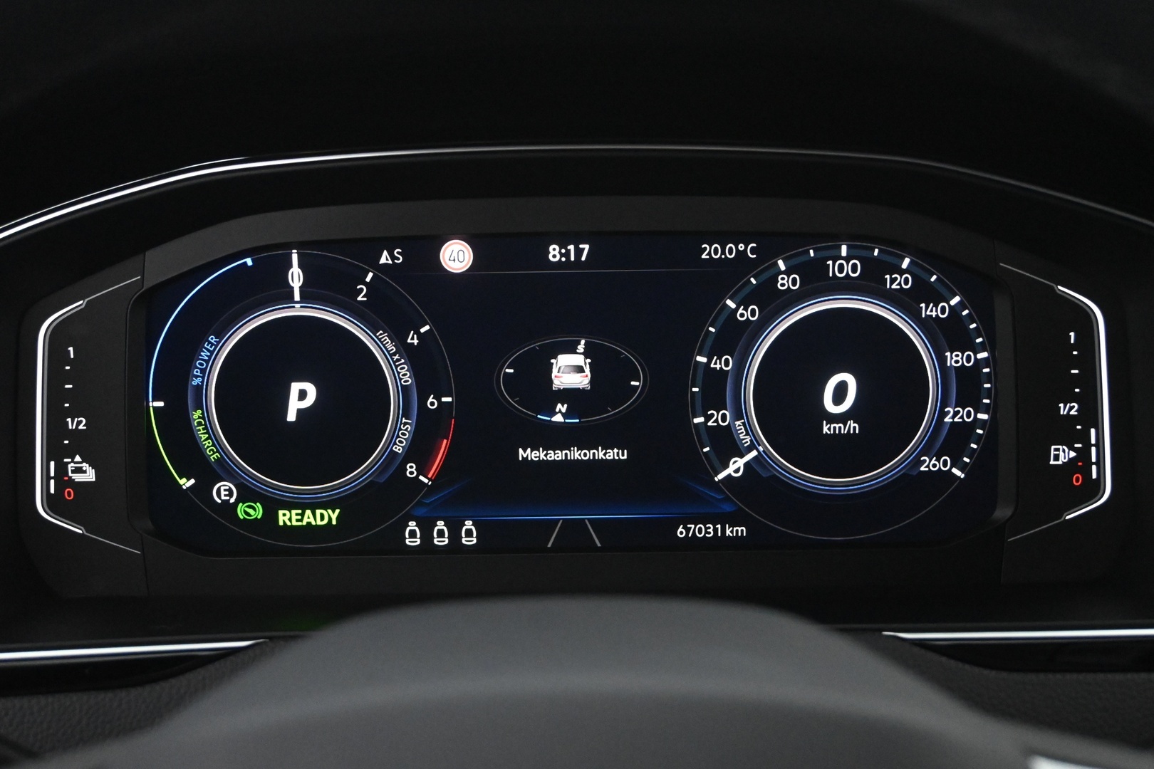 VOLKSWAGEN Passat 2023