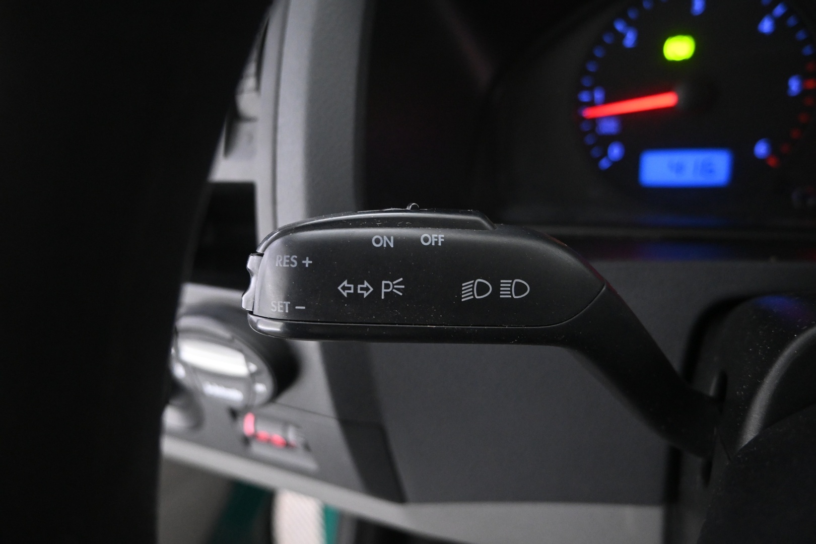 VOLKSWAGEN Transporter 2005